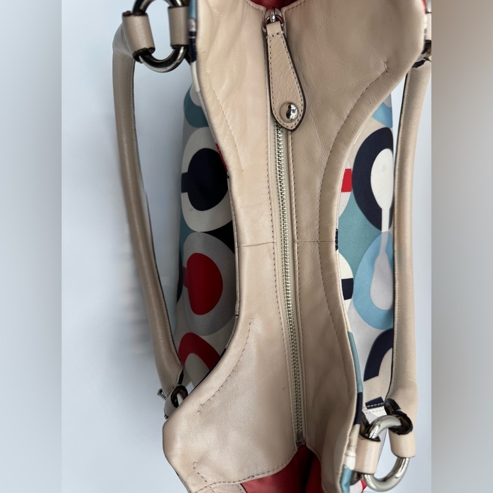 Coach Ashley Op Art Scarf Satchel / Shoulder Bag | Good Used Condition - Picture 8 of 15